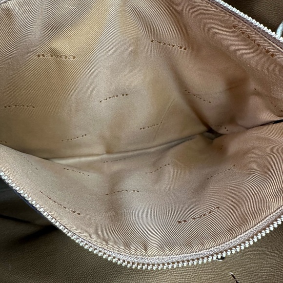 Coach Charlie Medium Carryall 25137 LI/Beechwood - Picture 8 of 11